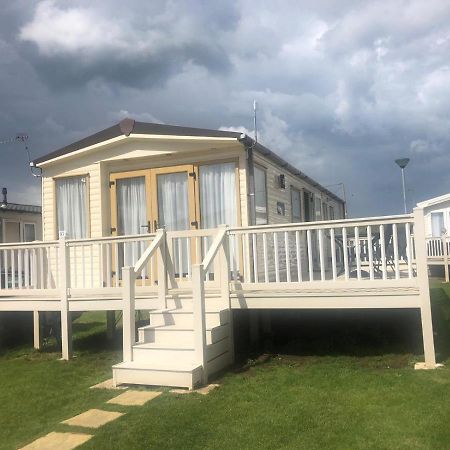 Vista Caravan Hire Seasalter Exterior photo